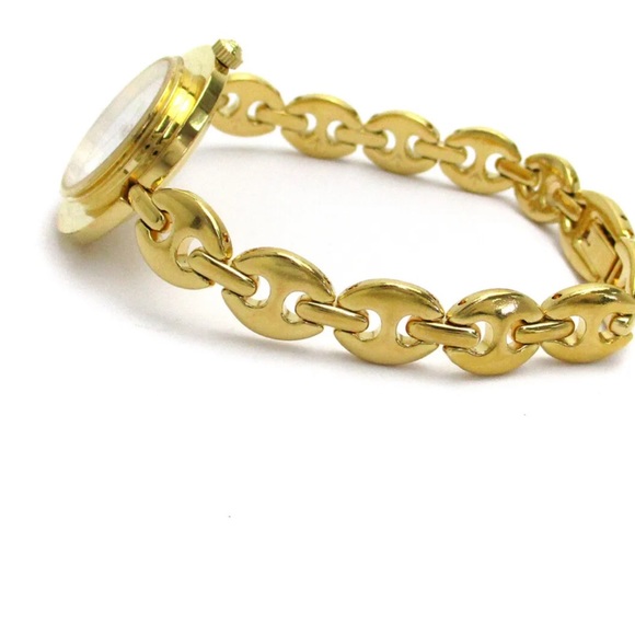 VINTAGE GUCCI RARE Italian Luxury Bracelet Watch - Picture 8 of 9